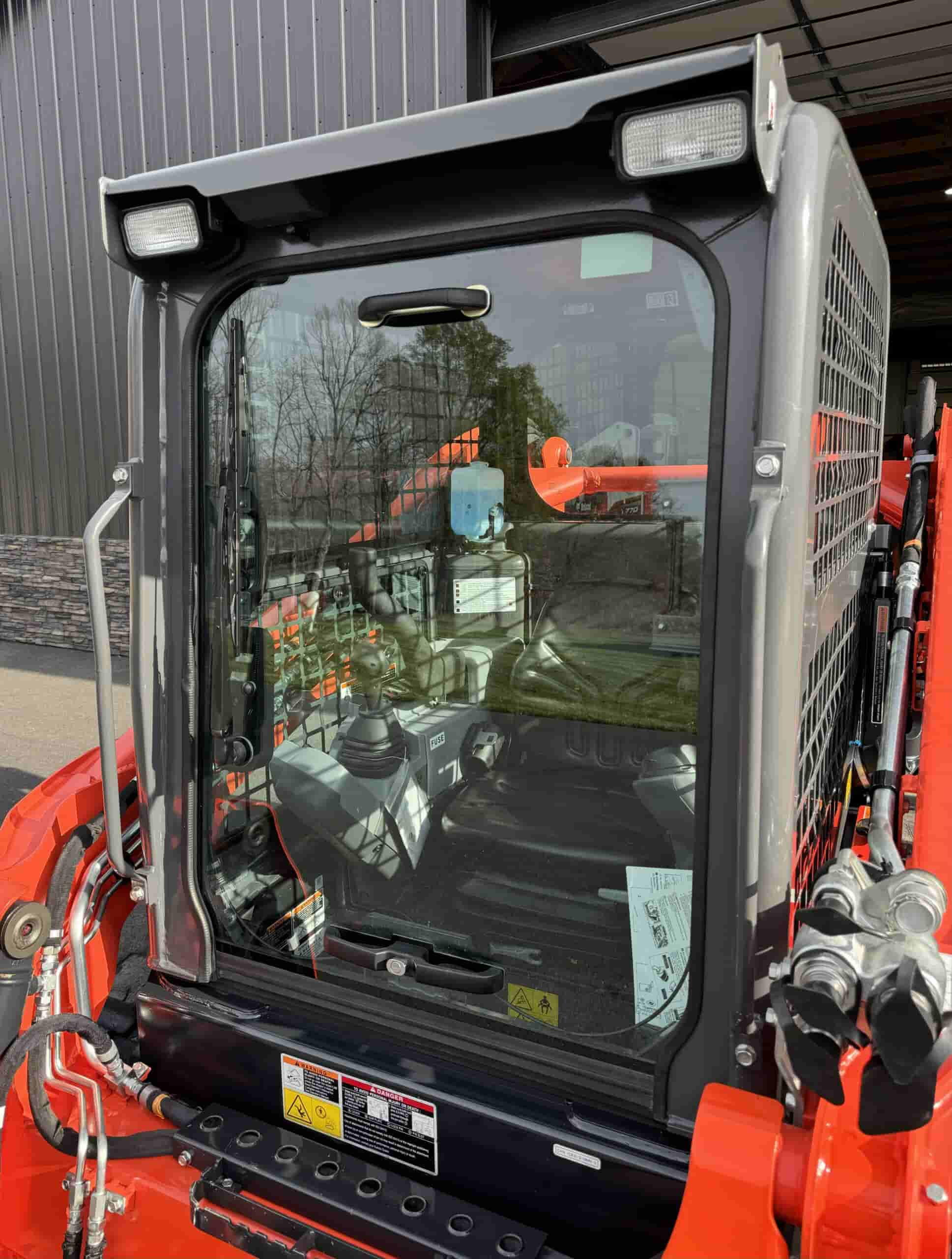 2024 KUBOTA SVL65-2 HIGH FLOW
